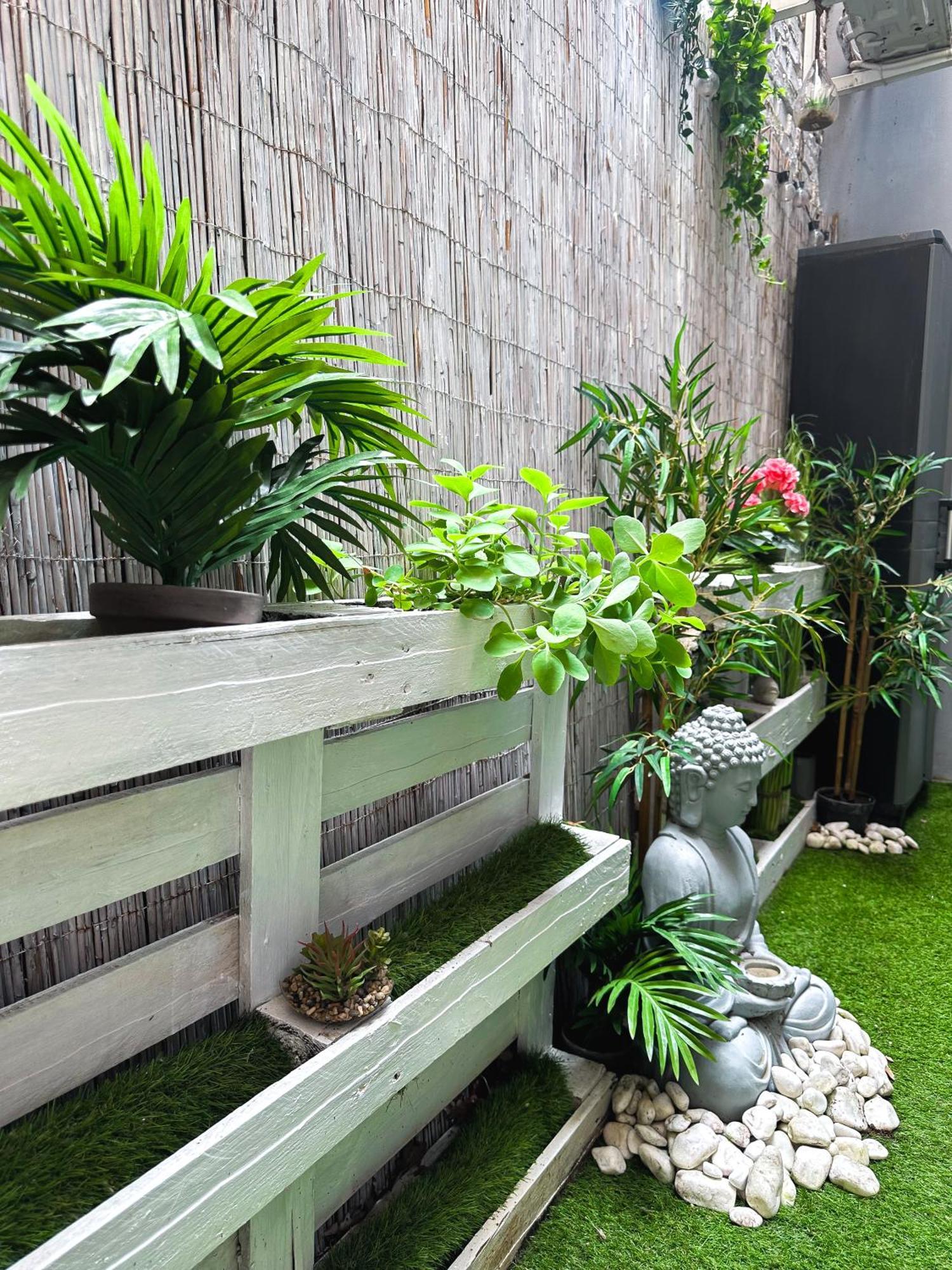 Urban Studio With Private Garden Near Andrassy Budapest Exterior photo